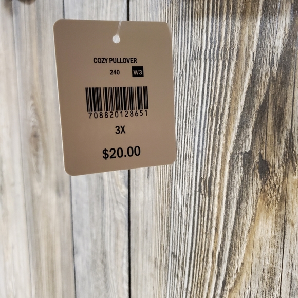 Light Sweater - Picture 6 of 7